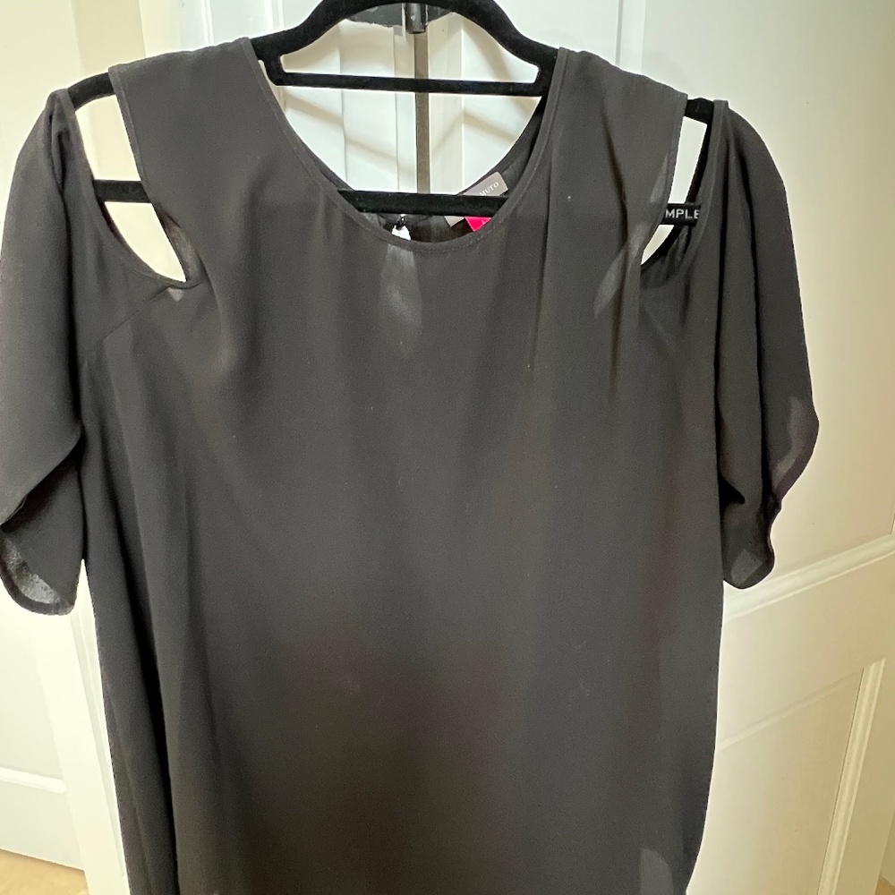 Vince Camuto blouse